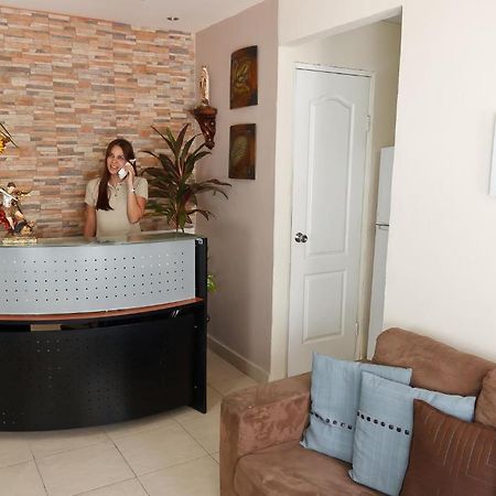 Hostal Gemar Kota Panama Bagian luar foto