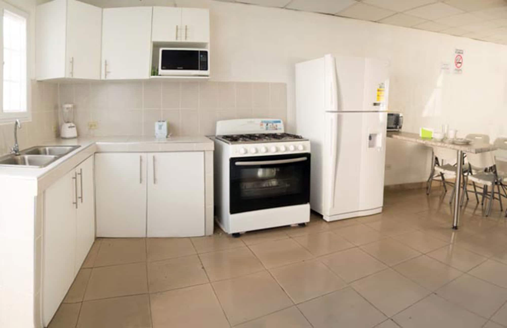 Hostal Gemar Kota Panama Bagian luar foto