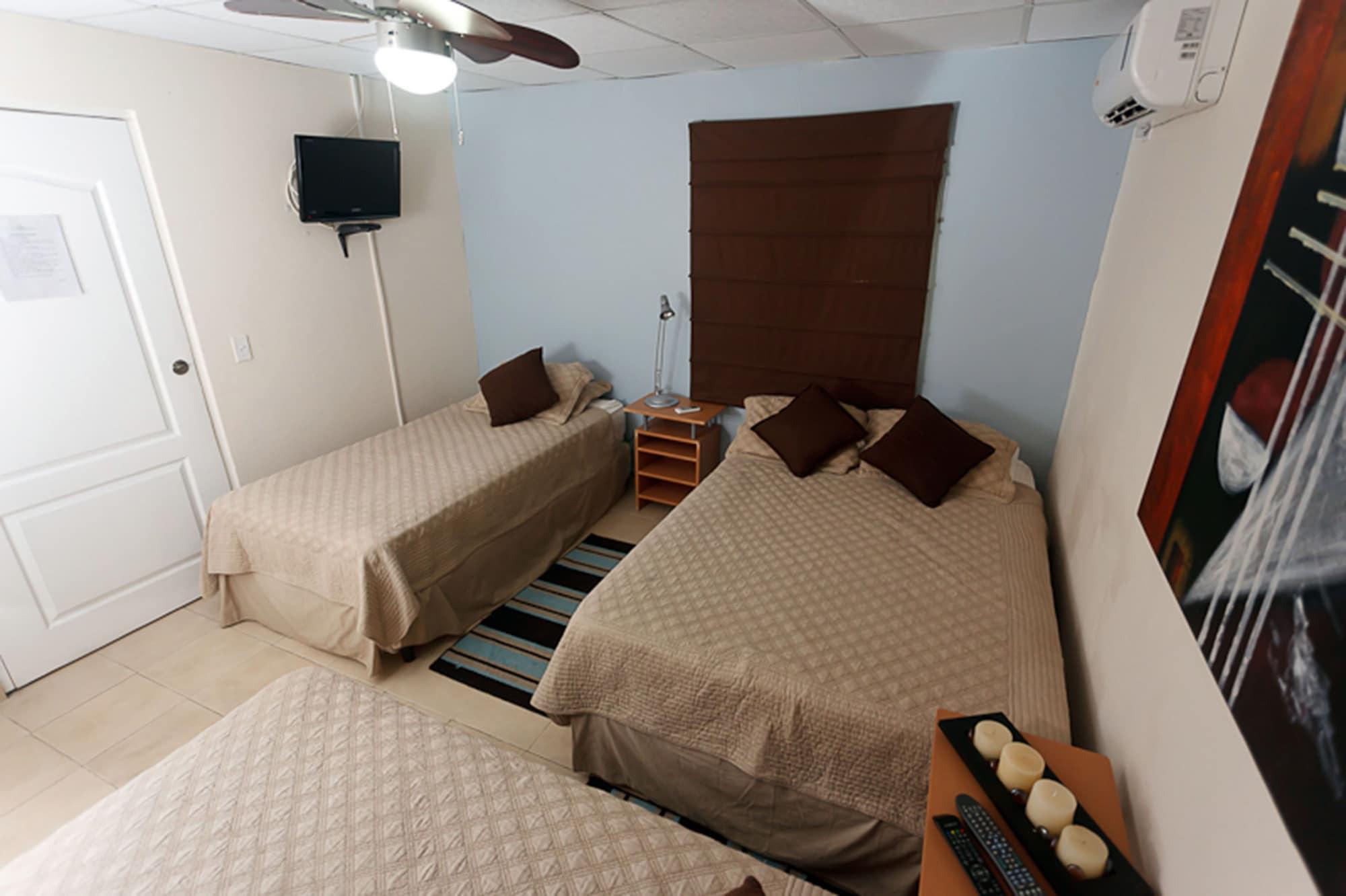 Hostal Gemar Kota Panama Bagian luar foto