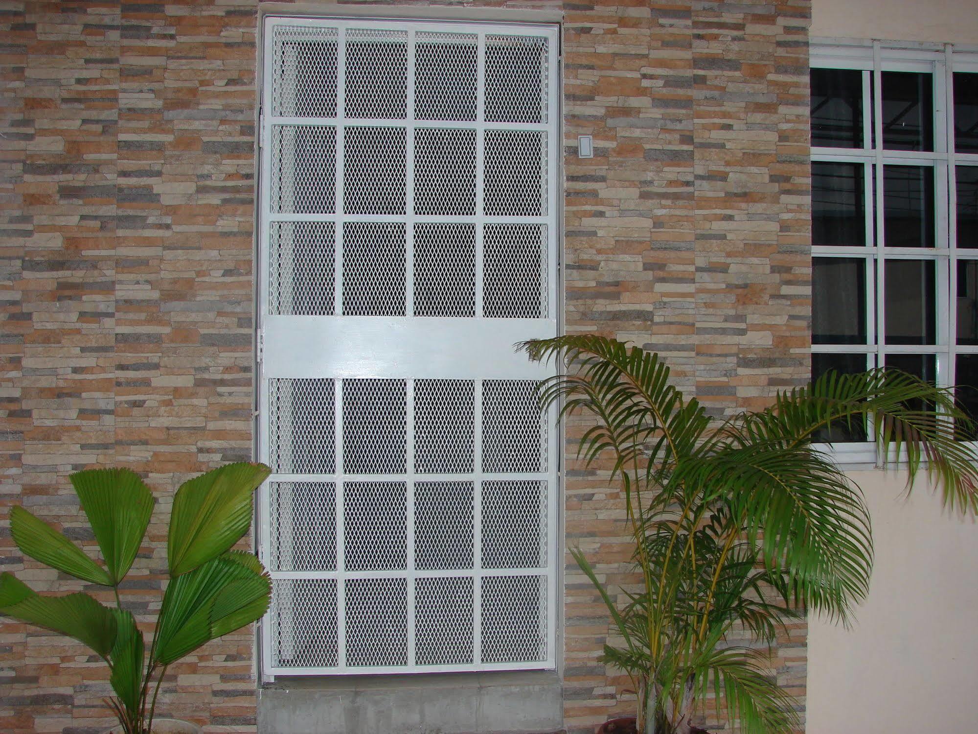 Hostal Gemar Kota Panama Bagian luar foto